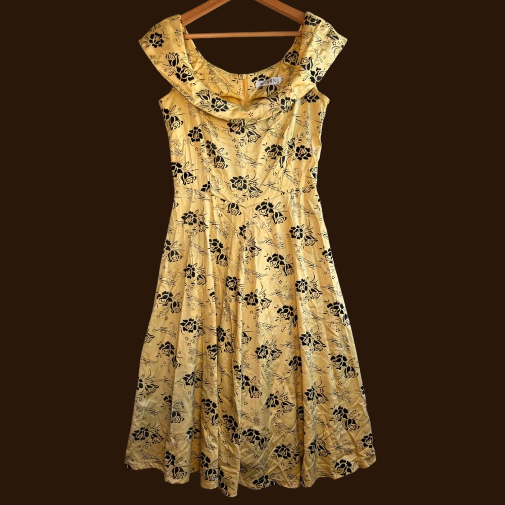 Retro Style MUXXN Pin Up Rockabilly Dress